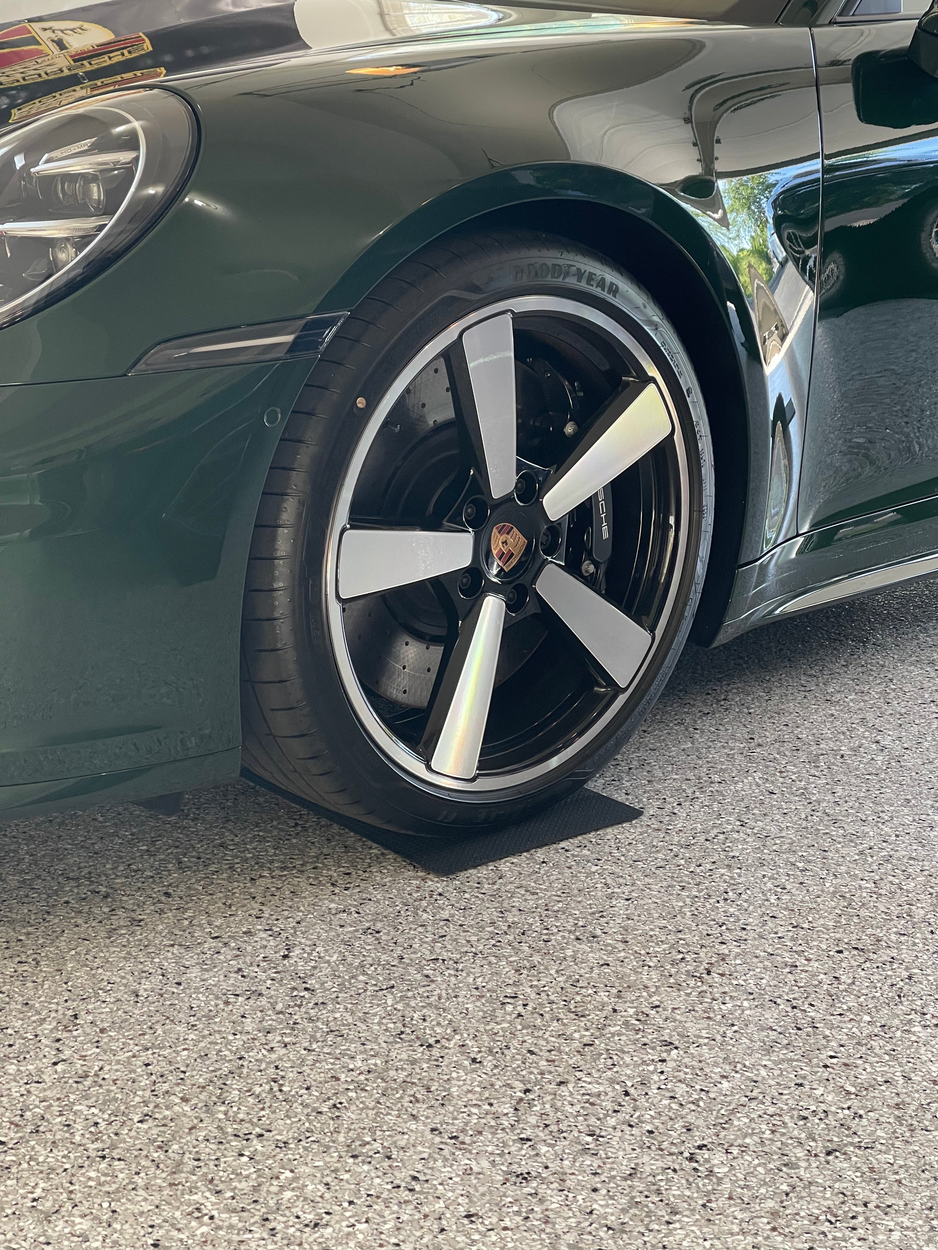 TRUEHEAT ARMOR™ Garage Floor Protection Pads
